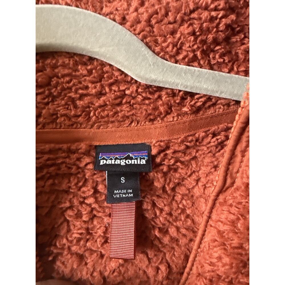 Patagonia Women’s Retro Pile Fleece Jacket Size Small Rust Color Full Zip - Picture 4 of 9
